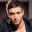 Kinky Submissive Seeks Dominant Woman For Wild, Obedient Sex Adventures.